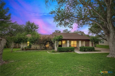 /international/us/150-oak-creek-circle-luling-tx-110107805008/