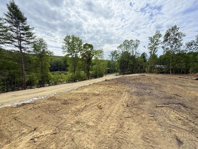 /international/us/middle-street-lot-29-c-farmington-me-110109917908/