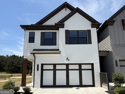 /international/us/329-brook-landing-circle-auburn-ga-110107849611/