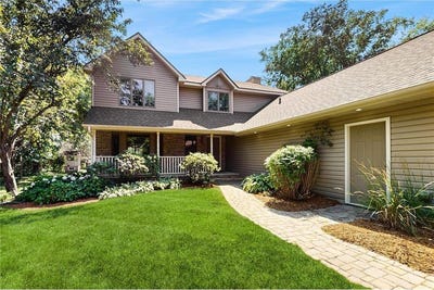 /international/us/195-quinlan-avenue-n-lakeland-shores-mn-110100982303/
