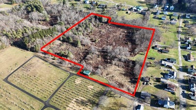 /international/us/220-evergreen-street-rural-valley-pa-110105954934/