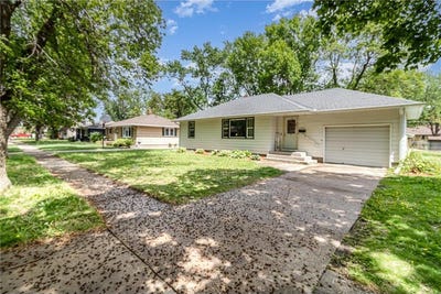 /international/us/1610-knight-avenue-n-glencoe-mn-110101048129/