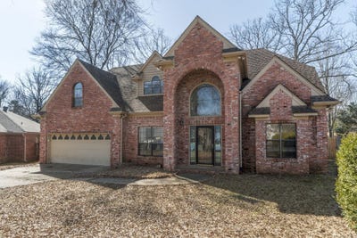 /international/us/8-edgewater-cove-maumelle-ar-110107336955/