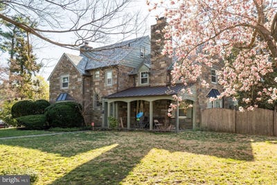 /international/us/304-winding-way-merion-station-pa-110108824533/