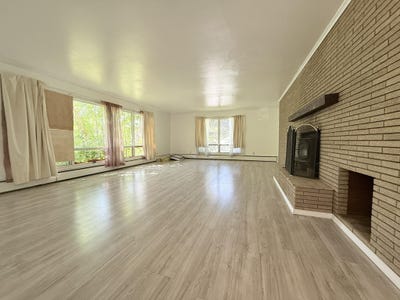 /international/us/62-ridge-avenue-claremont-nh-110119768139/