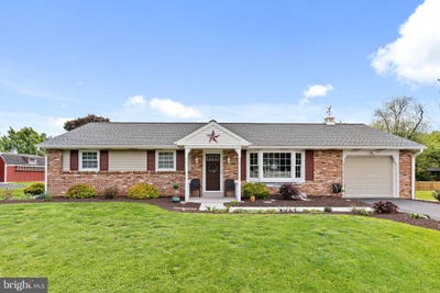 /international/us/56-timberline-drive-leola-pa-110108381314/