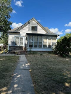 /international/us/917-pearl-yankton-sd-110108907097/