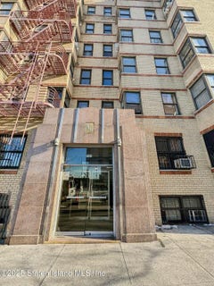/international/us/860-grand-concourse-bronx-ny-110097128282/