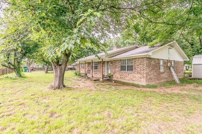 /international/us/904-sherman-st-tioga-tx-110101141806/