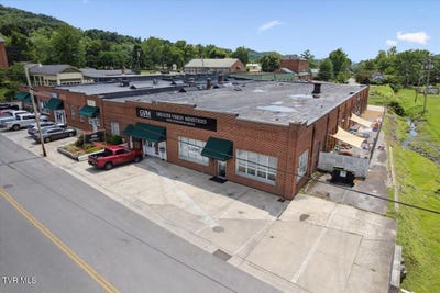 /international/us/307-s-depot-street-rogersville-tn-110107435412/