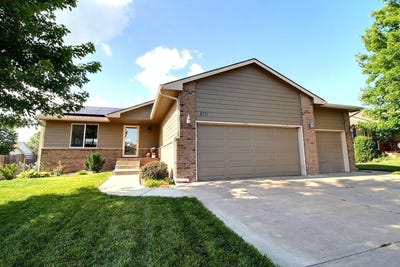 /international/us/870-e-winding-lane-st-derby-ks-110100895528/