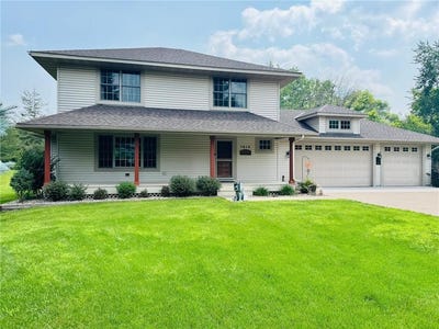 /international/us/1615-quasar-court-s-lakeland-mn-110099722255/