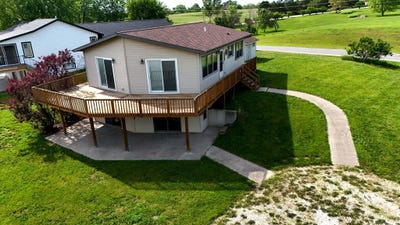 /international/us/3150-eden-road-ellston-ia-110108381051/