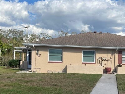 /international/us/1907-canterbury-lane-sun-city-center-fl-110106185743/
