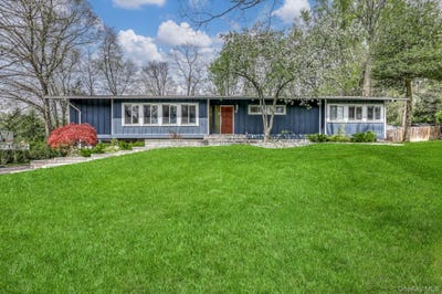 /international/us/13-gladwyne-court-spring-valley-ny-110107554506/