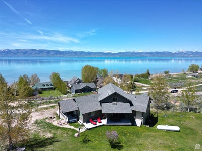 /international/us/1940-e-shore-saint-charles-id-110099792535/