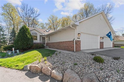 /international/us/5465-gideons-lane-shorewood-mn-110107875300/