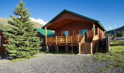 /international/us/cabin-285-main-street-greer-az-110107752530/