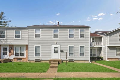 /international/us/173-williamsburg-road-country-club-hills-il-110108695111/