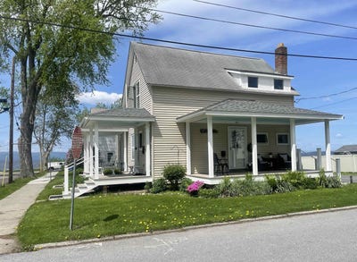 /international/us/56-wright-avenue-burlington-vt-110107289398/
