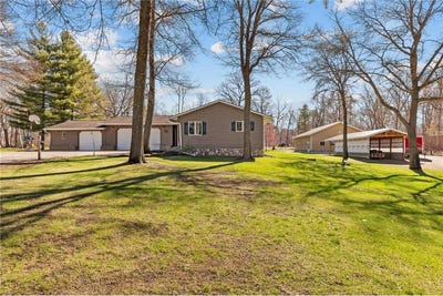 /international/us/18938-maryville-road-brainerd-mn-110107764413/