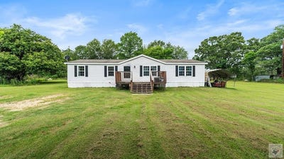 /international/us/2440-county-road-4126-new-boston-tx-110108203037/