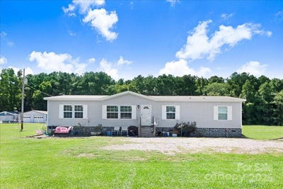 /international/us/6570-gardners-school-road-stantonsburg-nc-110101446828/