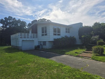 /international/us/14-walker-court-east-quogue-ny-110119526321/