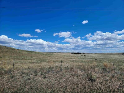 /international/us/tract-1-road-143-hillsdale-wy-110105043971/