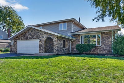/international/us/29w055-schillinger-drive-naperville-il-110120744635/