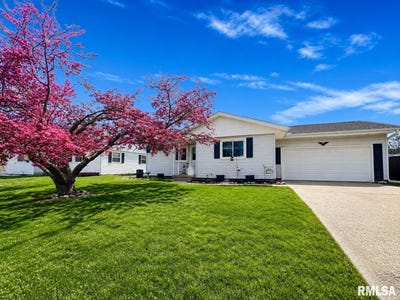 /international/us/5409-n-arrow-drive-peoria-il-110107810189/