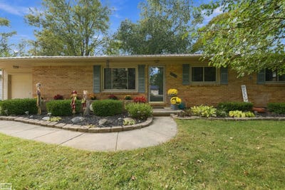 /international/us/537-n-neeper-street-capac-mi-110120053619/