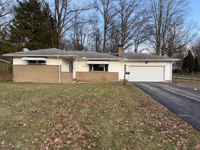 /international/us/319-russell-avenue-cortland-oh-110105838538/