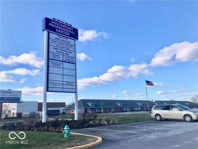 /international/us/5128-e-stop-11-road-indianapolis-in-110105782754/