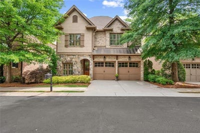 /international/us/34-high-top-circle-sandy-springs-ga-110108335084/