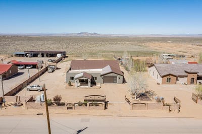 /international/us/59-dairy-road-los-lunas-nm-110091503157/