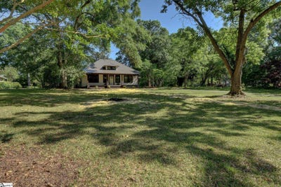 /international/us/205-mountain-view-street-westminster-sc-110108257451/