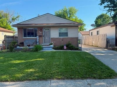 /international/us/20555-woodward-street-clinton-twp-mi-110108385165/