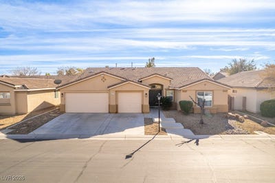 /international/us/8217-cabin-springs-avenue-las-vegas-nv-110105289484/