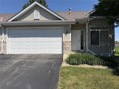 /international/us/402-creekside-drive-buffalo-mn-110108716035/