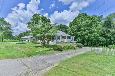 /international/us/134-southbridge-rd-dudley-ma-110101075852/