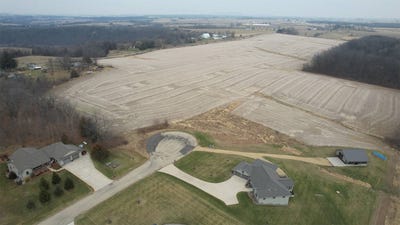 /international/us/hidden-lane-platteville-wi-110107881057/