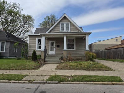 /international/us/1409-main-street-vincennes-in-110107376598/