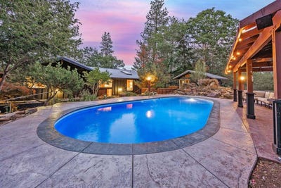 /international/us/1065-s-shasta-avenue-eagle-point-or-110106028064/