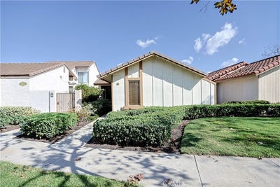 /international/us/11-orchard-irvine-ca-110120551332/