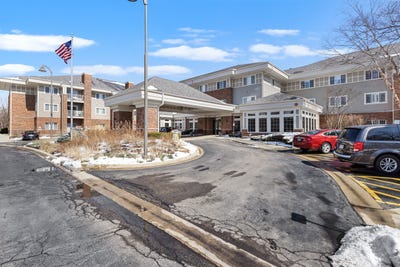 /international/us/801-n-mclean-boulevard-elgin-il-110106553229/