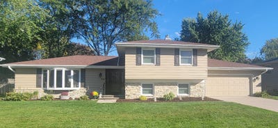 /international/us/708-kensington-road-neenah-wi-110110381978/