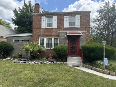 /international/us/14321-s-normal-avenue-riverdale-il-110109756774/