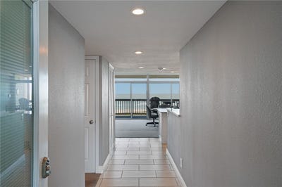 /international/us/4242-gulfbreeze-boulevard-corpus-christi-tx-110106356763/