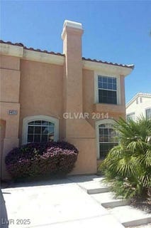 /international/us/8453-vast-horizon-avenue-las-vegas-nv-110098539267/